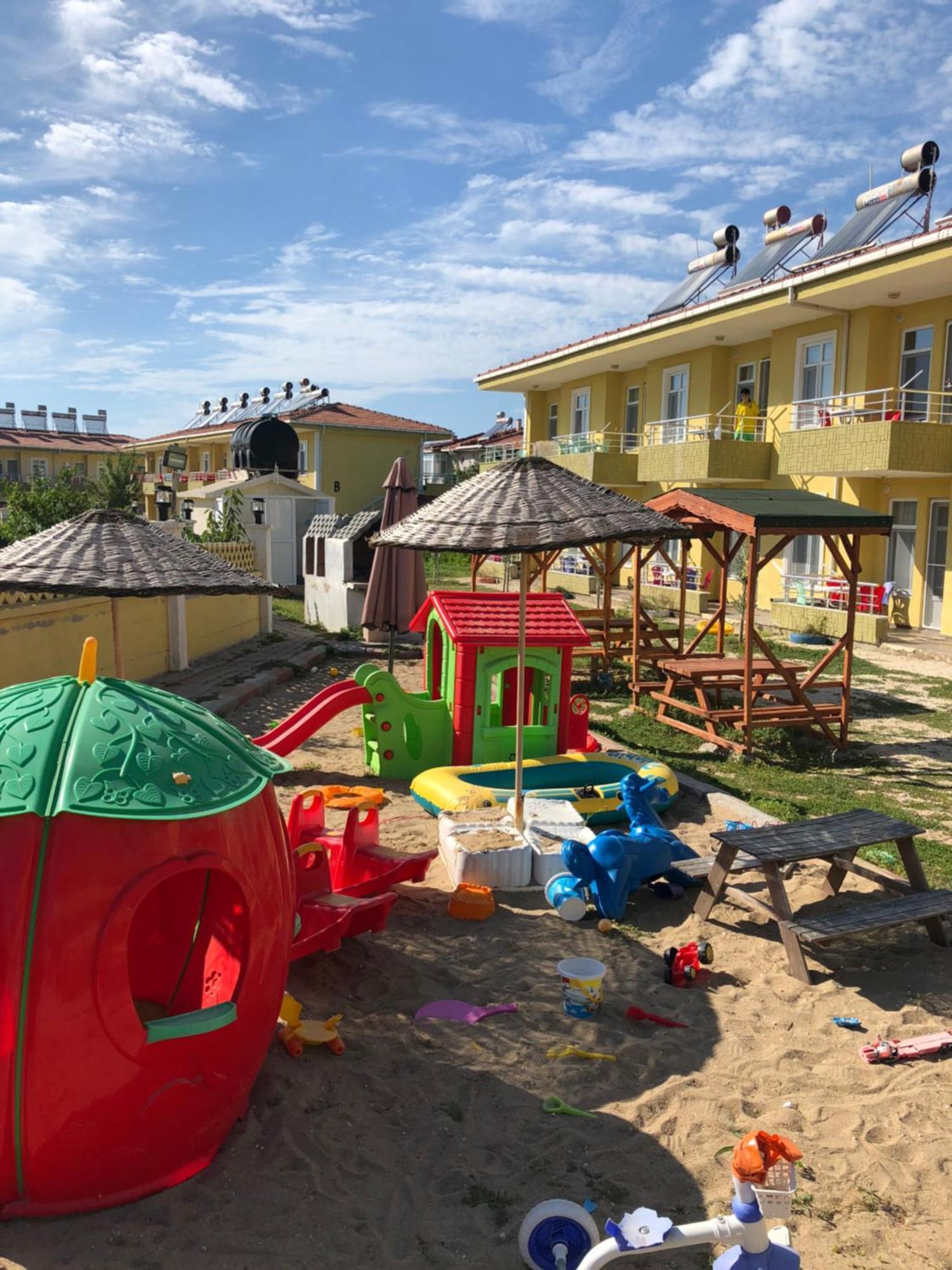 Saros Aslan Apart Aparthotel Vakif Exterior photo